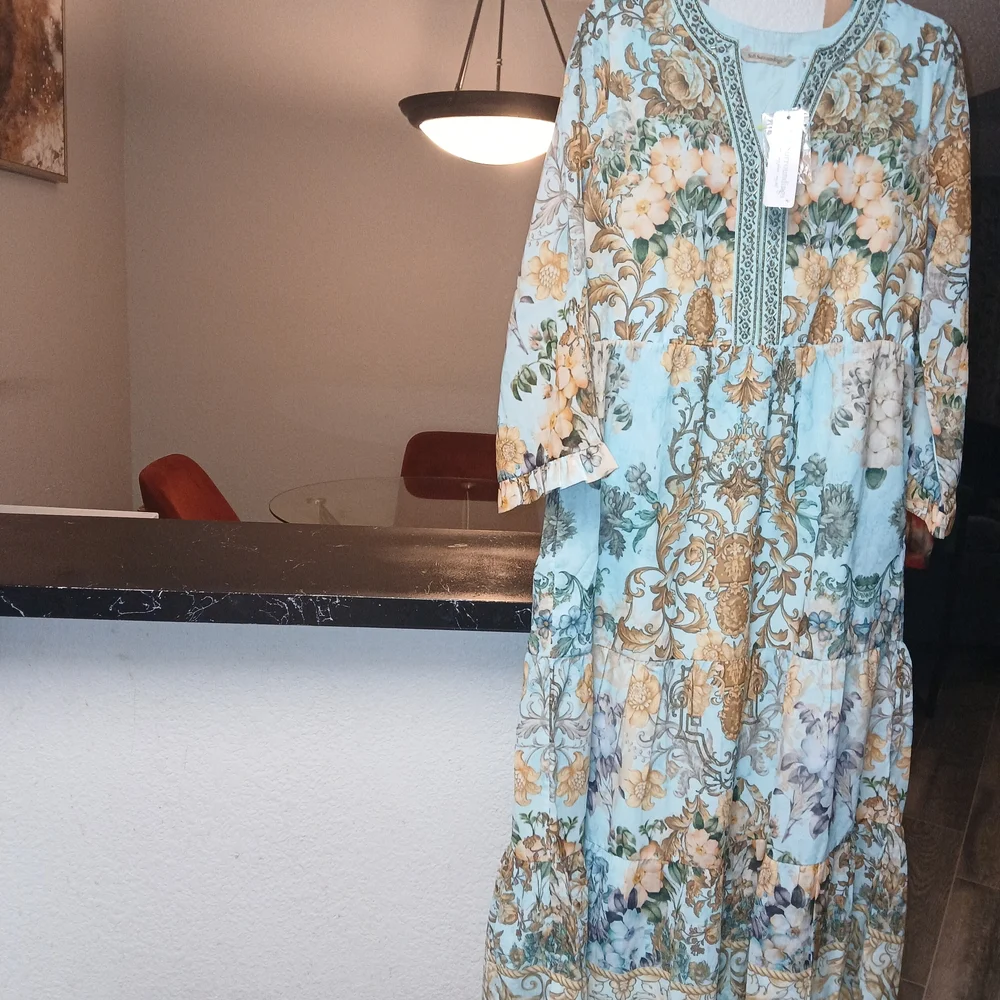 Floral Long Sleeve Dress - Picture 2 of 8